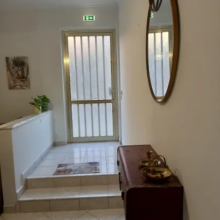 Kornaros House Apartman Hriszí Aktí Haniá