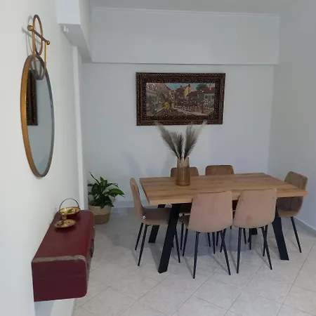 Kornaros House Apartment *