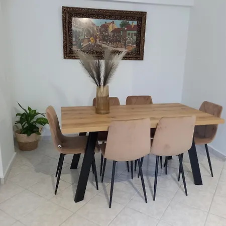 Kornaros House *
